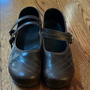 Sanita leather. Brown women’s  Shoes with Straps